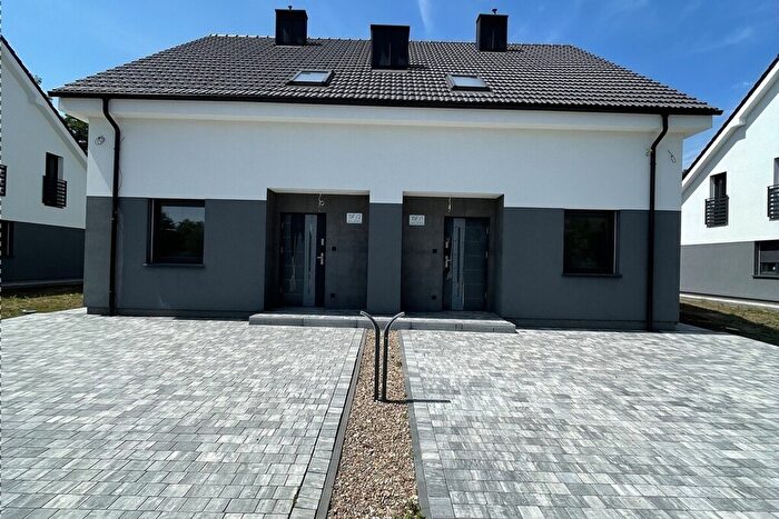 Dom 3-pokojowy na sprzedaż, Gierłatowo