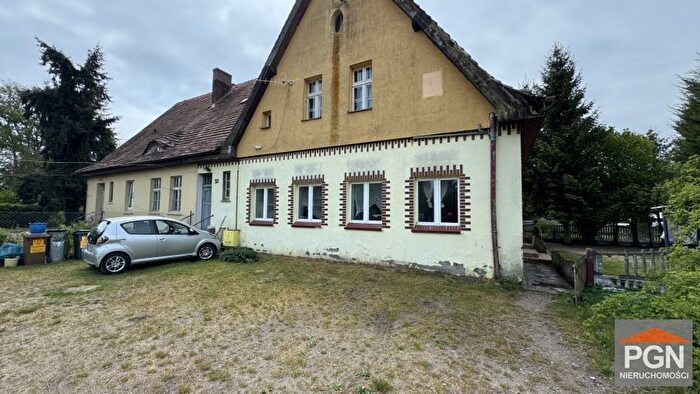 Mieszkanie 5-pokojowe na sprzedaż, Pobierowo