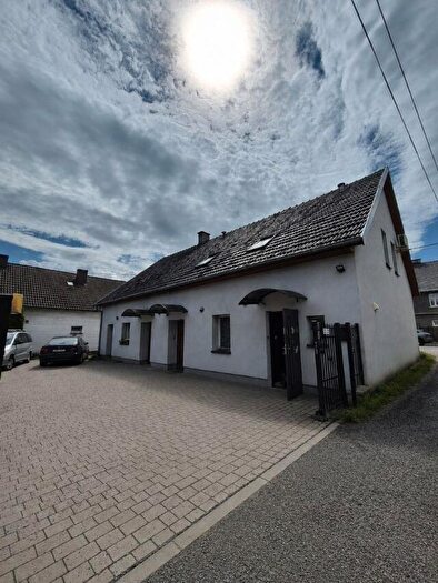 Dom 9-pokojowy na sprzedaż, Opole – Partyzancka