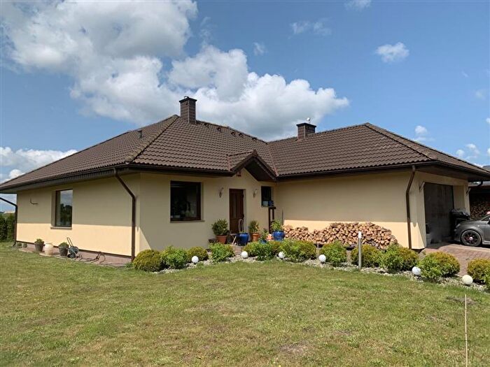 Dom 4-pokojowy na sprzedaż, Dobrzewino