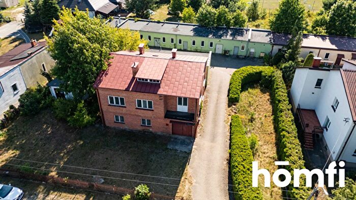 Dom 6-pokojowy na sprzedaż, Radom
