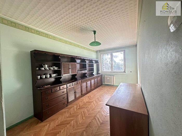 Mieszkanie 3-pokojowe na sprzedaż, Kielce