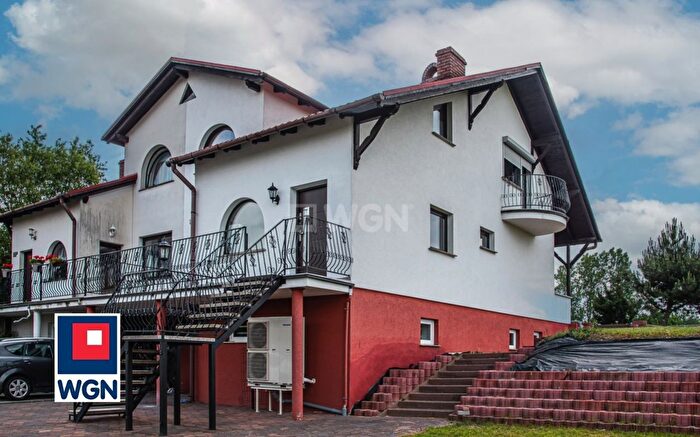 Dom 4-pokojowy na sprzedaż, Lubków – Dojazd pożarowy ()