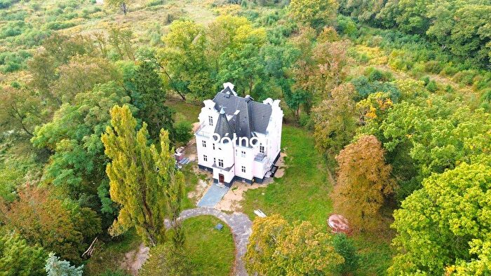 Dom 11-pokojowy na sprzedaż, Świętoszów – Dębowa
