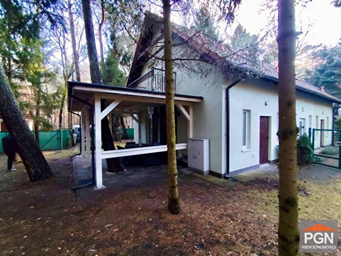 Mieszkanie 3-pokojowe na sprzedaż, Rewal