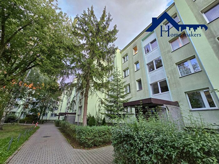 Mieszkanie 3-pokojowe na sprzedaż, Warszawa – Karabeli