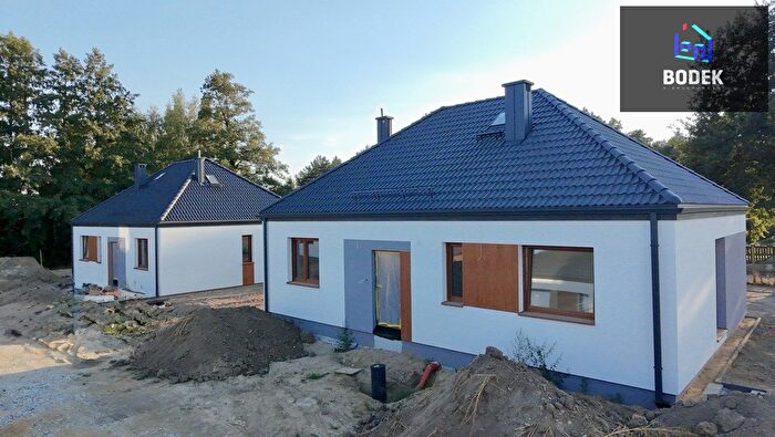 Dom 4-pokojowy na sprzedaż, Dobroszów Oleśnicki