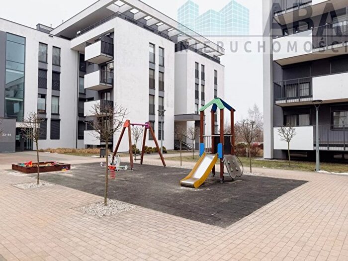 Mieszkanie 3-pokojowe na sprzedaż, Konin – Berylowa