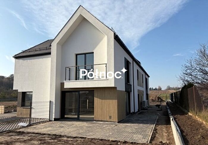 Dom 5-pokojowy na sprzedaż, Bibice