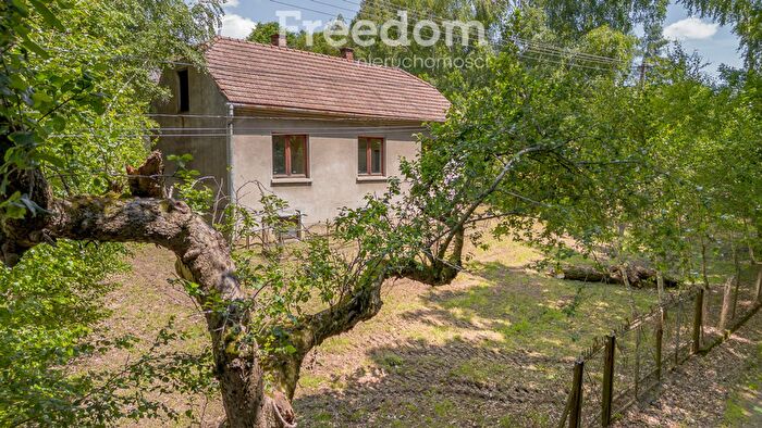 Dom 2-pokojowy na sprzedaż, Łowczówek