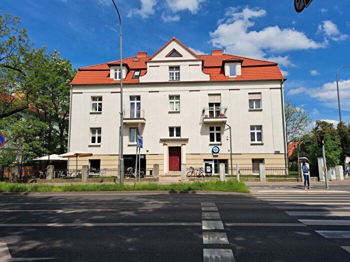 Mieszkanie 4-pokojowe do wynajęcia, Poznań – Bukowska