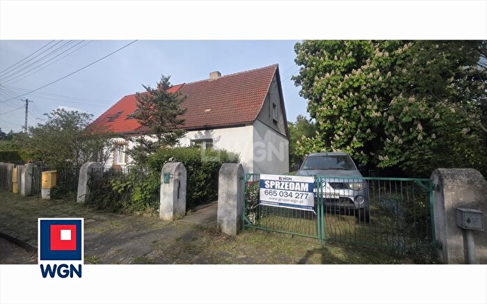 Dom 3-pokojowy na sprzedaż, Przemków