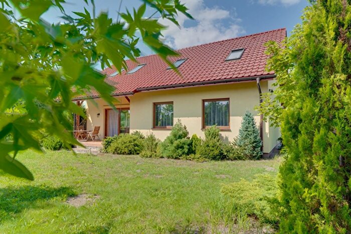 Dom 6-pokojowy na sprzedaż, Żernica
