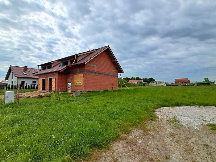 Dom 10-pokojowy na sprzedaż, Przedmoście