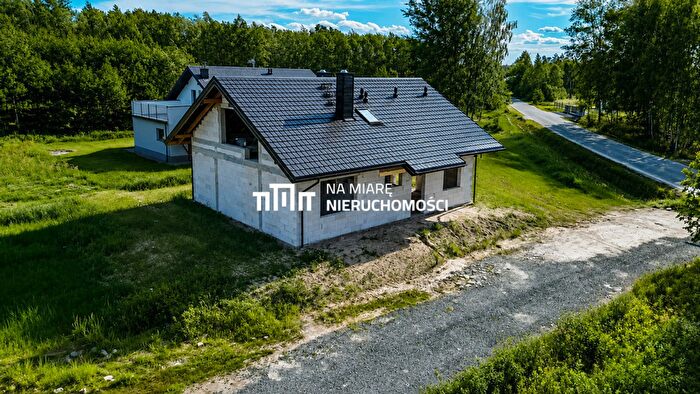 Dom 4-pokojowy na sprzedaż, Krzywa