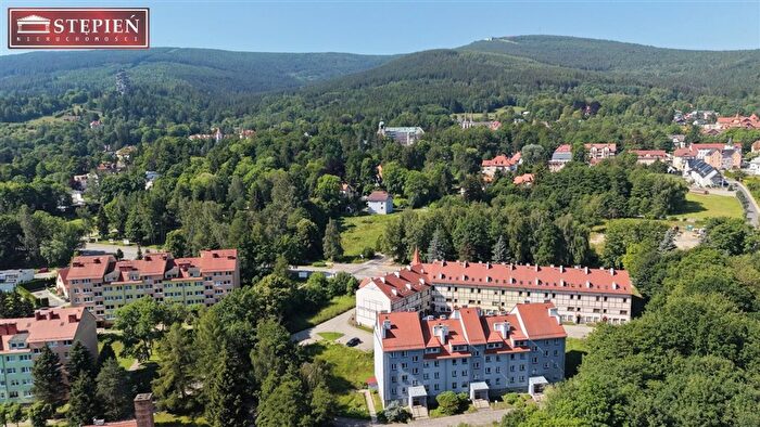 Mieszkanie 3-pokojowe na sprzedaż, Świeradów-Zdrój