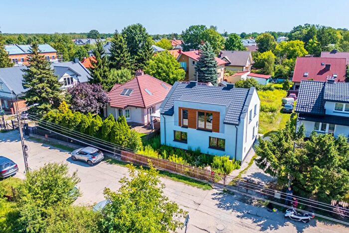 Dom 7-pokojowy na sprzedaż, Kobyłka