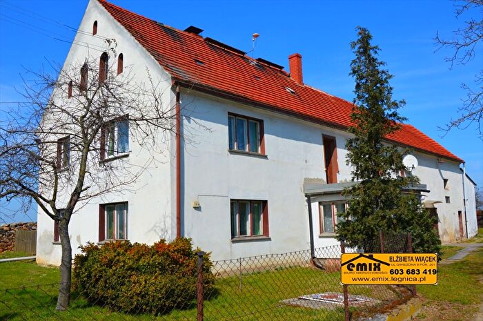 Dom 6-pokojowy na sprzedaż, Niedaszów