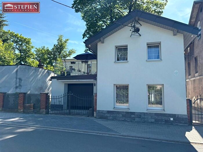 Dom 3-pokojowy na sprzedaż, Jelenia Góra