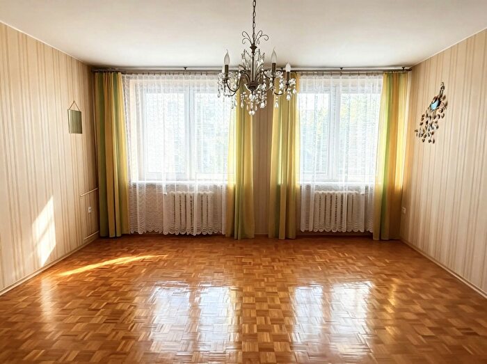 Mieszkanie 3-pokojowe na sprzedaż, Oleśnica