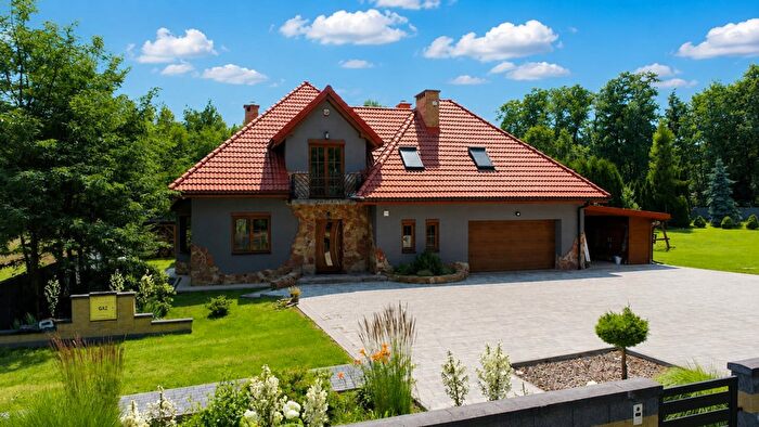 Dom 8-pokojowy na sprzedaż, Głogów Małopolski