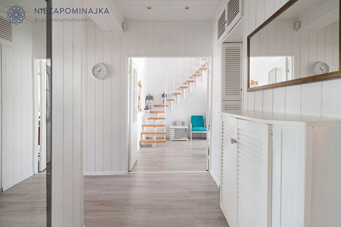 Mieszkanie 4-pokojowe na sprzedaż, Gdynia – Elizy Orzeszkowej