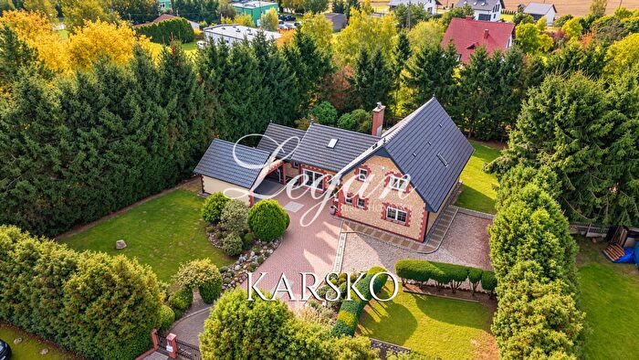 Dom na sprzedaż, Karsko
