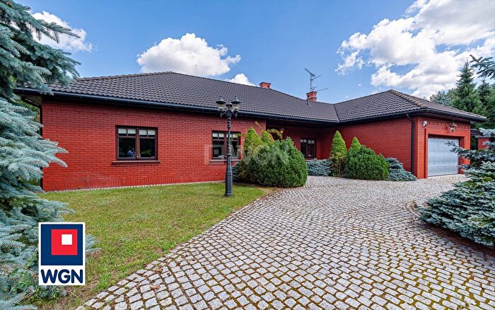 Dom 4-pokojowy na sprzedaż, Nekielka