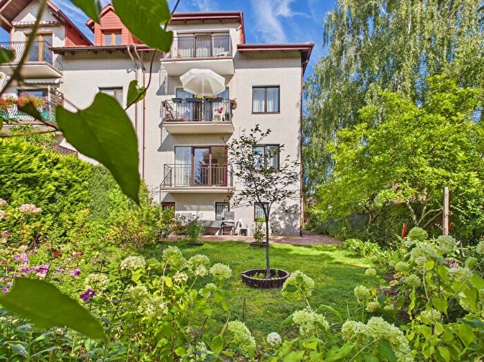 Dom 9-pokojowy na sprzedaż, Gdańsk – Feniksa