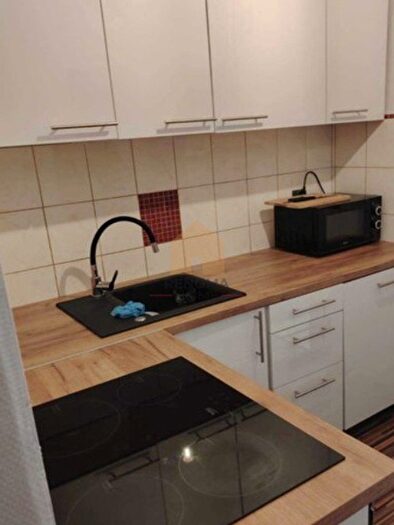 Mieszkanie 3-pokojowe na sprzedaż, Legnica