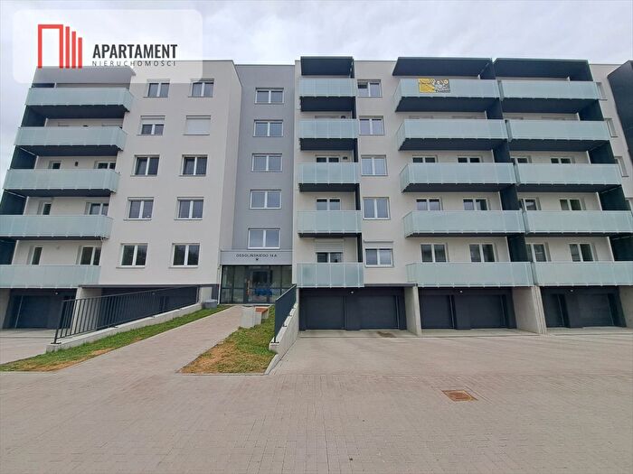 Mieszkanie 3-pokojowe na sprzedaż, Brzeg Dolny