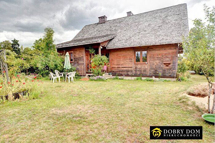 Dom 3-pokojowy na sprzedaż, Rogacze