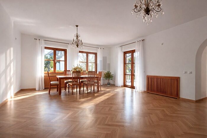 Dom 5-pokojowy do wynajęcia, Warszawa – Wilanów Królewski