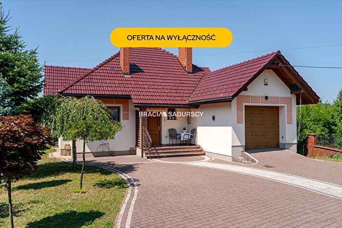 Dom 7-pokojowy na sprzedaż, Mucharz