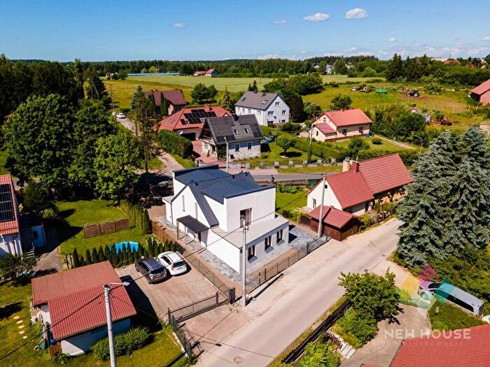 Dom 5-pokojowy na sprzedaż, Dywity