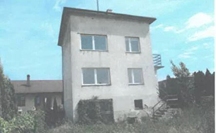 Dom 3-pokojowy na sprzedaż, Unisław
