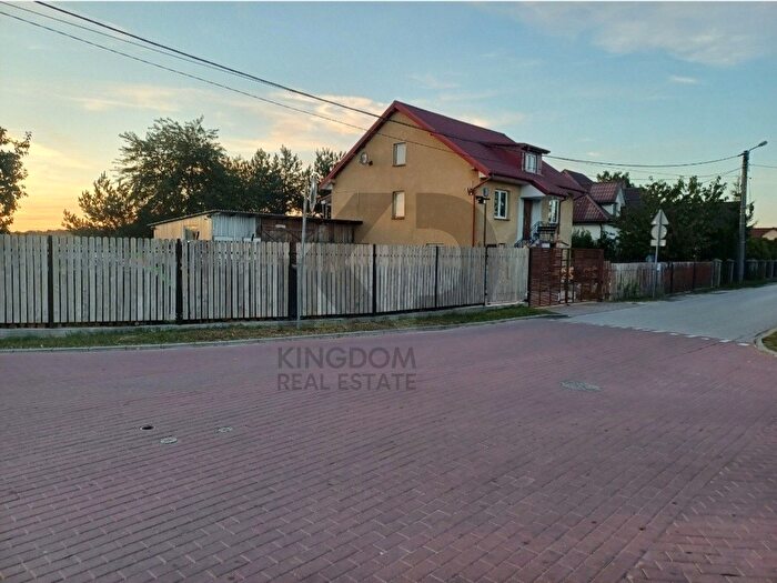 Dom 3-pokojowy na sprzedaż, Niegów