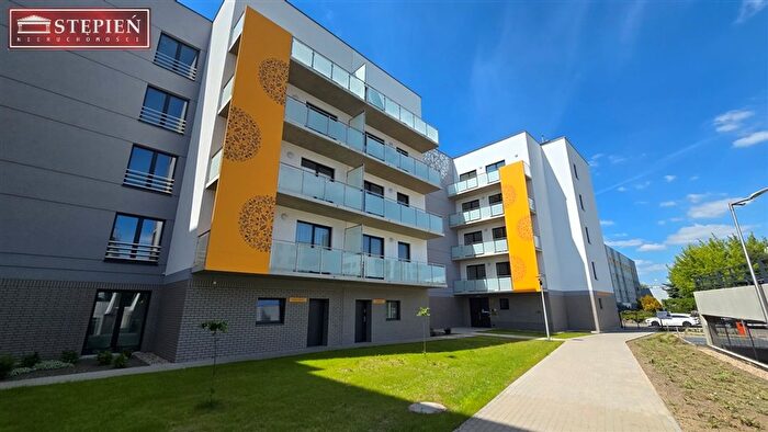 Mieszkanie 3-pokojowe na sprzedaż, Leszno
