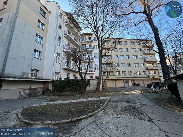 Mieszkanie 5-pokojowe na sprzedaż, Kraków
