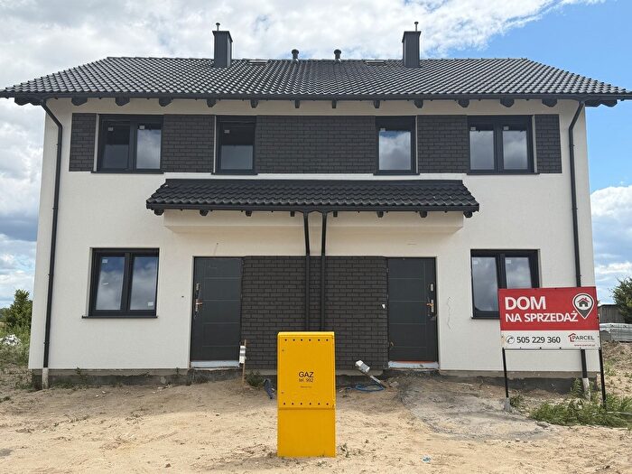 Dom 4-pokojowy na sprzedaż, Gortatowo