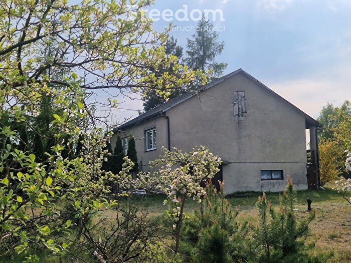Dom 3-pokojowy na sprzedaż, Brodnica