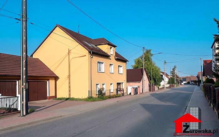 Mieszkanie 3-pokojowe na sprzedaż, Gogolin