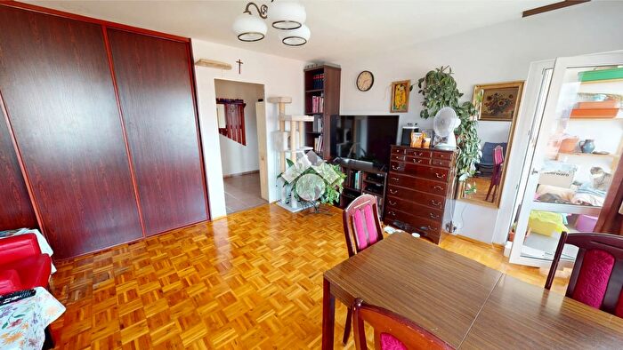 Mieszkanie 3-pokojowe na sprzedaż, Wrocław – Buska