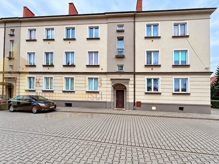 Mieszkanie 3-pokojowe na sprzedaż, Żary