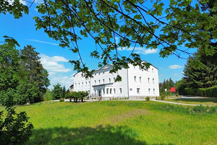 Mieszkanie 3-pokojowe na sprzedaż, Olszyna