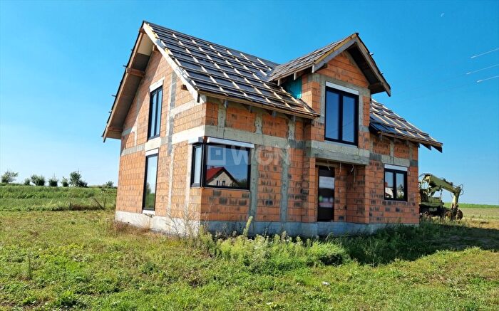 Dom 4-pokojowy na sprzedaż, Przysieka Polska