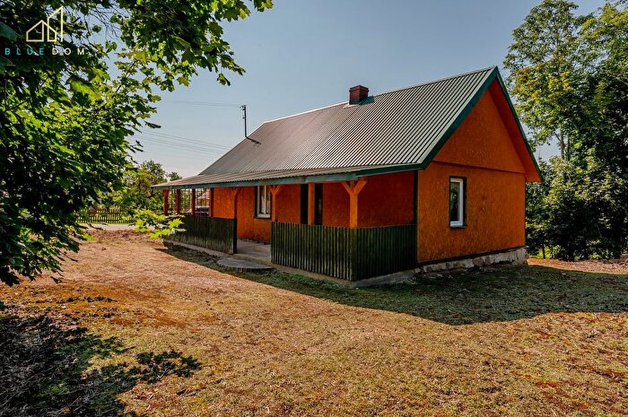 Dom 2-pokojowy na sprzedaż, Zalesie