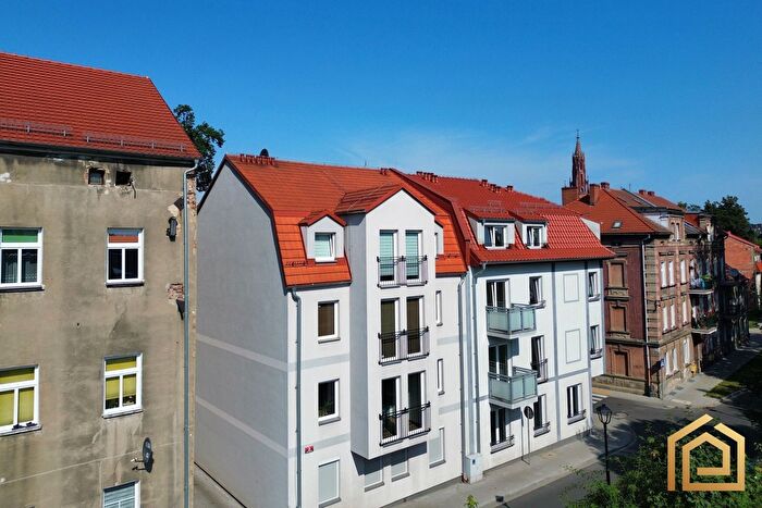 Mieszkanie 2-pokojowe na sprzedaż, Lubań