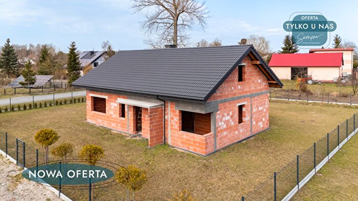 Dom 4-pokojowy na sprzedaż, Paprotnia