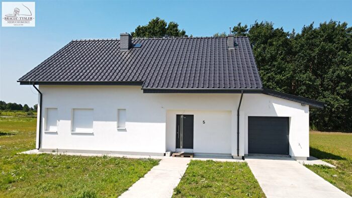 Dom 6-pokojowy na sprzedaż, Toporzysko